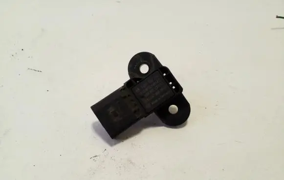 Volkswagen Amarok Air pressure sensor 0261230235 03C906051F