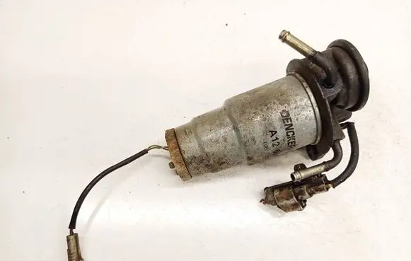 Toyota Avensis Verso Fuel filter A120016