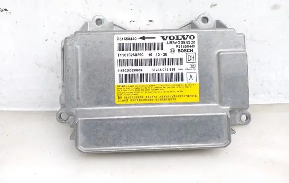 Volvo S60 Airbag control unit/module P31658440 0285013939
