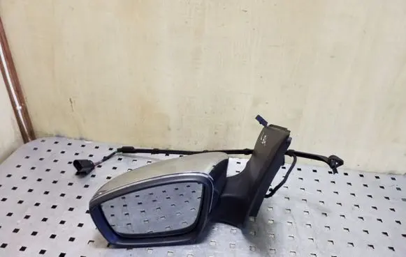 Volkswagen Up Front door electric wing mirror E20210057 A093551 E20310057