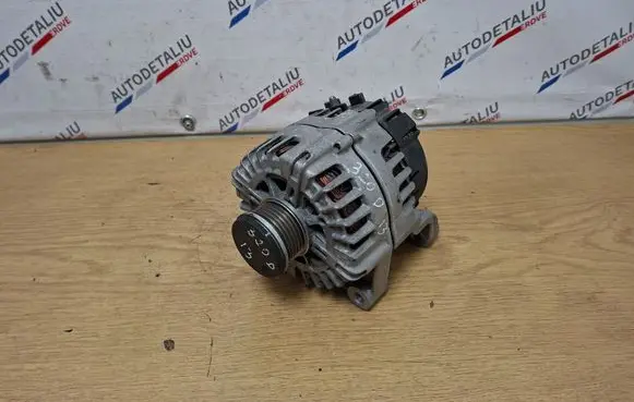 BMW 3 F30 F35 F31 Generator/alternator 7823343