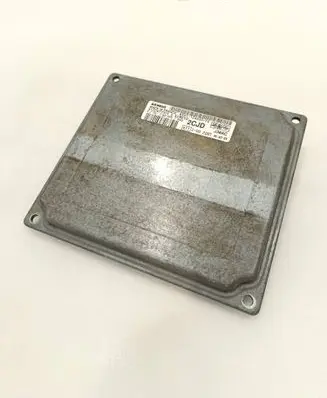 Ford Fiesta Engine control unit/module 6S6112A650FD S120977315D