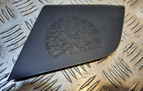 Side speaker trim/cover