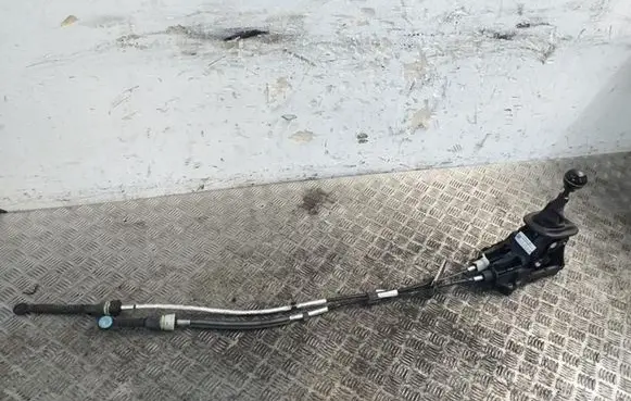 Fiat 500X Gear shifter/selector 