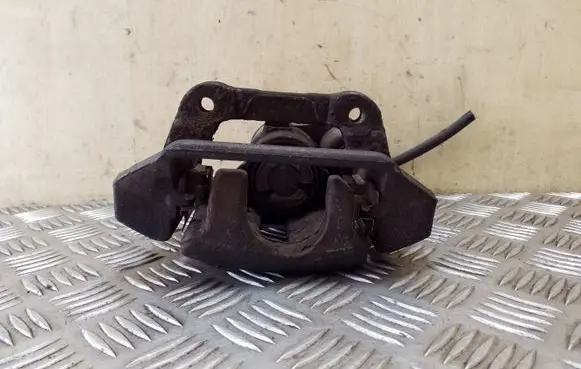 Volvo XC60 Rear brake caliper 32332594