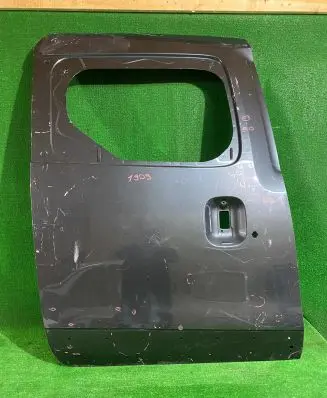 Dacia Dokker Rear door