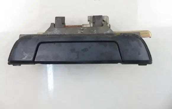 Rear door exterior handle