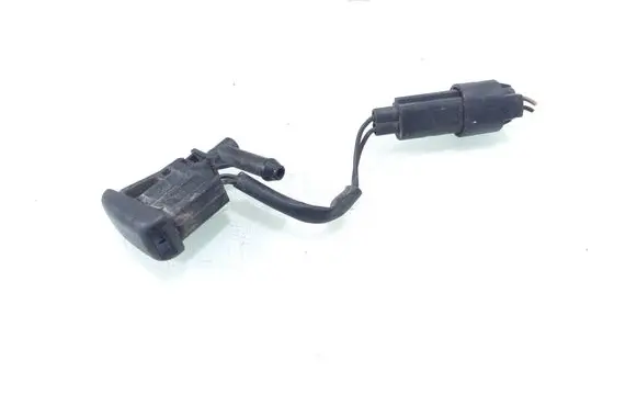 BMW 1 E81 E87 Windshield washer spray nozzle 7110851 61667110851