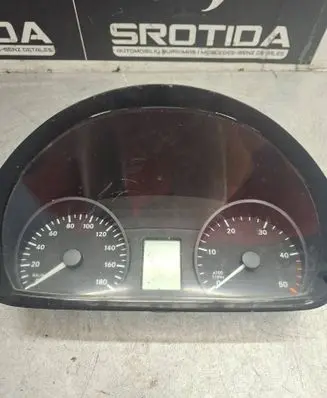 Mercedes-Benz Sprinter W906 Speedometer (instrument cluster) A9069005200 A9069005 A9069023401