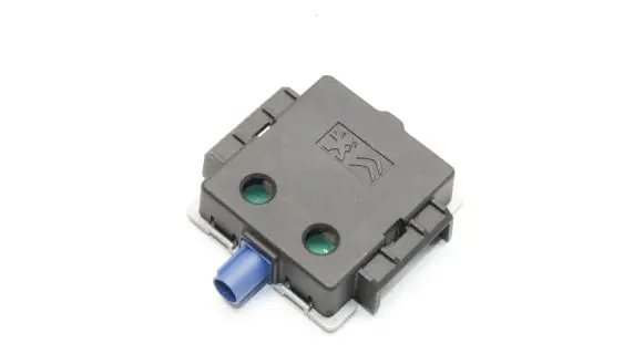 Opel Mokka B Aerial antenna amplifier 9840652280