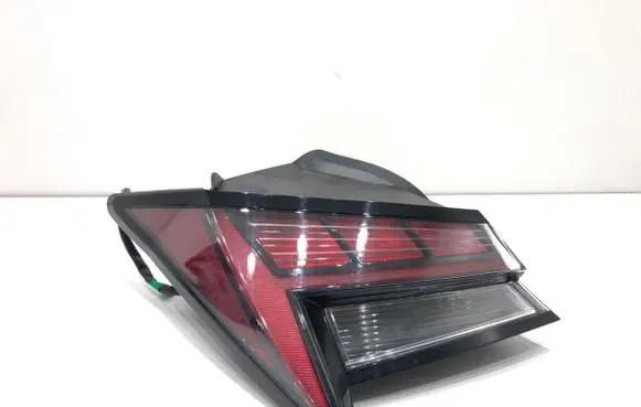 Hyundai Elantra VII Rear/tail lights 92401AA200