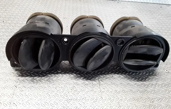 Mazda 6 Dash center air vent grill