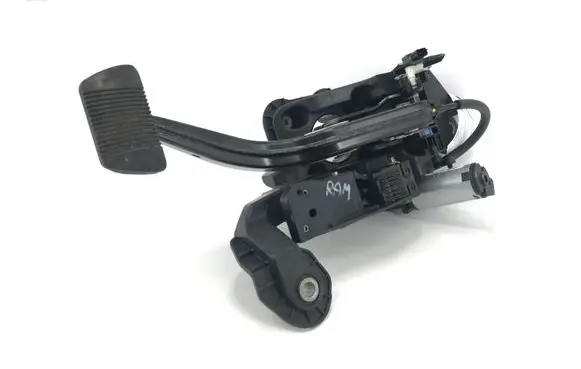 Ram 1500 Pedal assembly P68437179AC 1016719