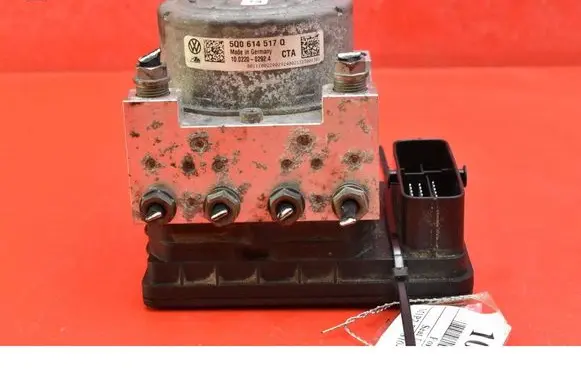 Seat Leon (5F) ABS Pump 5Q0614517Q
