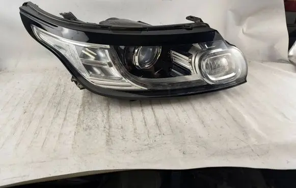 Land Rover Range Rover Sport L494 Headlight/headlamp DK6213W029EG