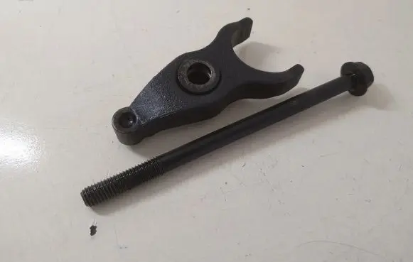 Fuel Injector clamp holder