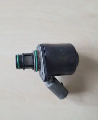 Mercedes-Benz Sprinter W906 Fuel pressure regulator 9307Z53CA 9210C