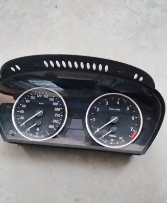 BMW 5 E60 E61 Speedometer (instrument cluster) 9153751