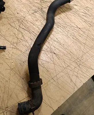 Mercedes-Benz ML W164 Engine coolant pipe/hose A1645005875