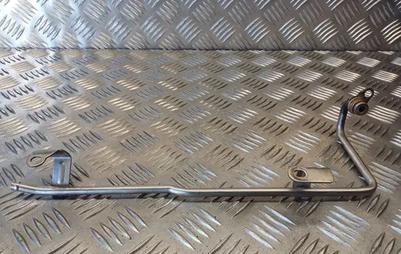 Volkswagen Golf V Engine coolant pipe/hose 03C121469F