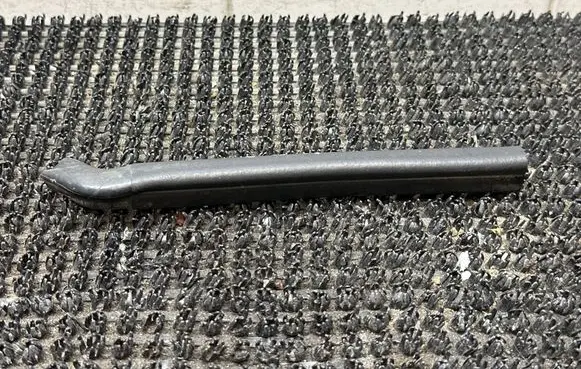 Engine compartment rubber
