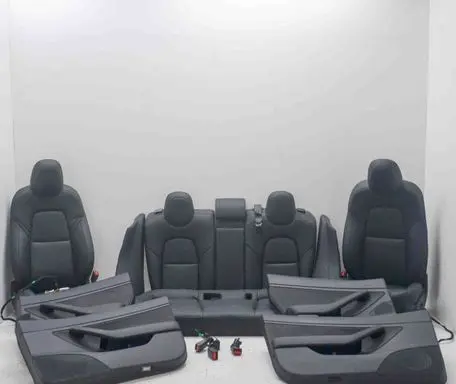 Tesla Model 3 Interior set 110509400F 110509500E