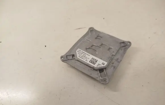 Audi A4 S4 B8 8K Headlight ballast module Xenon 8K0907472
