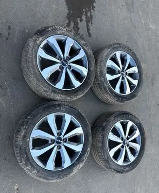 KIA Stonic R16 alloy rim 