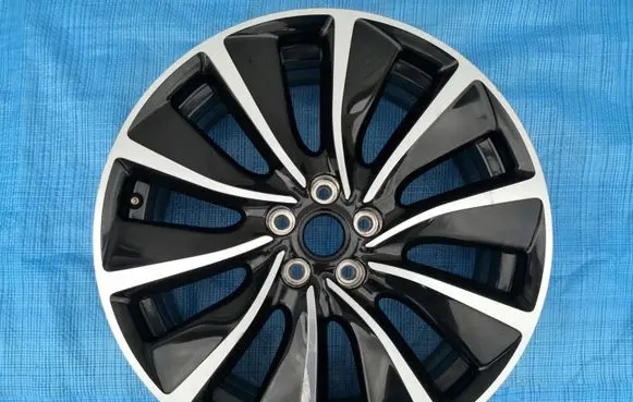 Opel Grandland X R19 alloy rim YP00174580