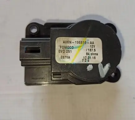 Ford C-MAX II Air flap motor/actuator AV6N19E616AA EQM0C0