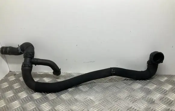 Audi Q3 8U Engine coolant pipe/hose 5N0122291F 5N0122051AT