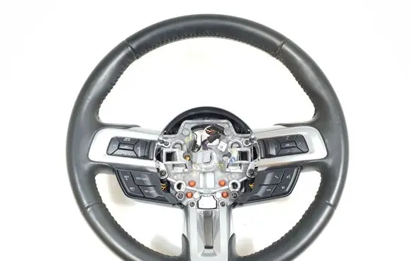 Ford Mustang VI Steering wheel JR33-C699D90-AB