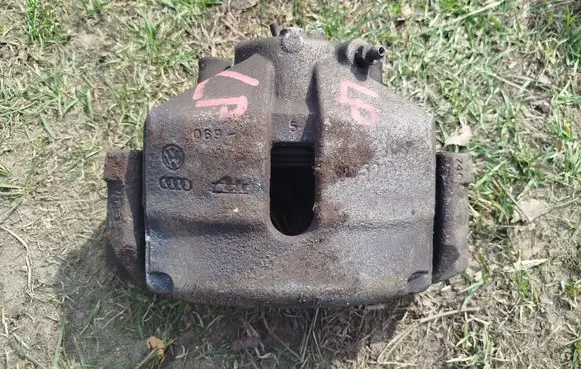 Audi A3 S3 8P Front brake caliper 