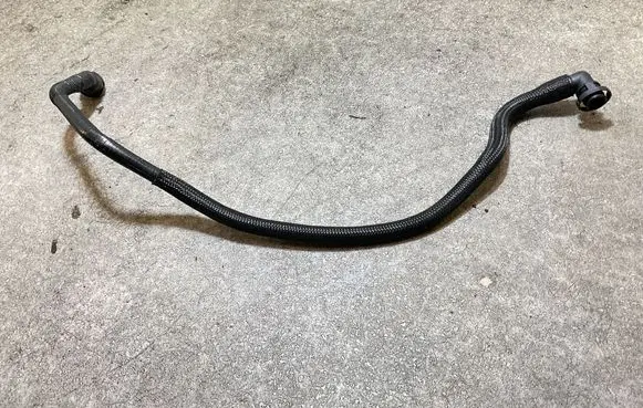 Breather/breather pipe/hose