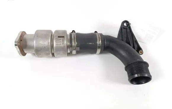 Ford Focus Intercooler hose/pipe F1B16C750AA