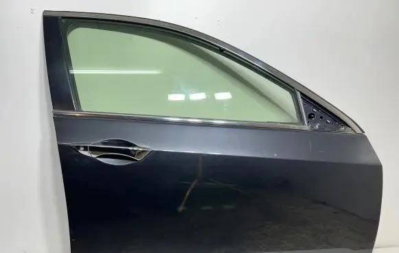 Honda Accord Front door