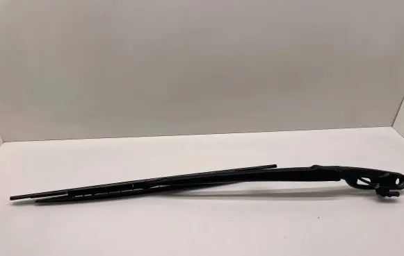 BMW 7 E65 E66 Windshield/front glass wiper blade 7113205