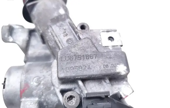 BMW X5 E53 Ignition lock LU6751667