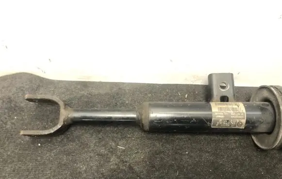 BMW 5 F10 F11 Front shock absorber/damper 6784090