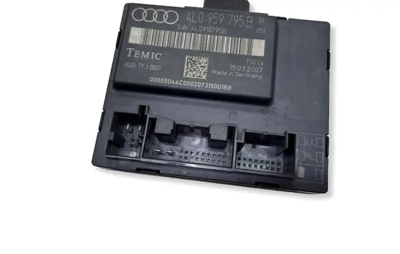 Audi Q7 4L Door control unit/module 4L0959795B