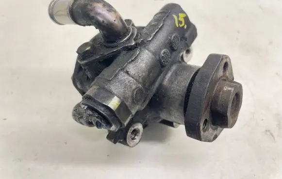 Audi A3 S3 8L Power steering pump 1J0422154A