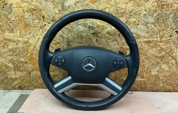 Mercedes-Benz ML W164 Steering wheel A1644605803 2423071 E23012422743P31