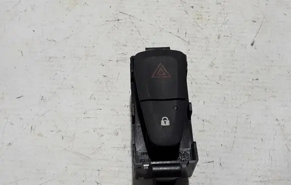 Renault Megane III Hazard light switch 252100004R