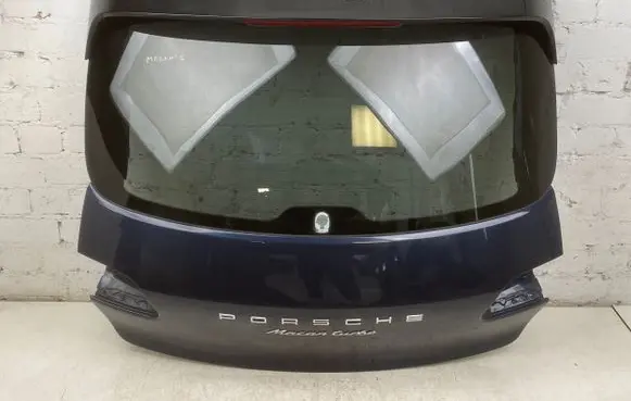 Porsche Macan (95B) Tailgate/trunk/boot lid