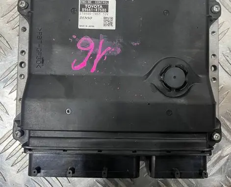 Toyota Prius+ (ZVW40) Engine control unit/module ECU PRIUSZVW40
