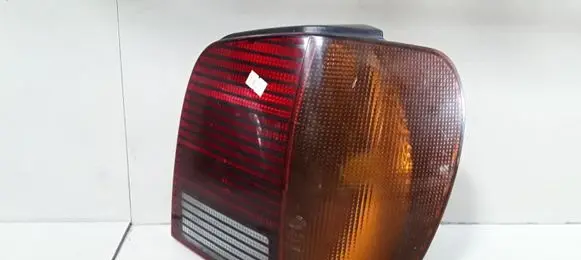 Volkswagen Polo III 6N 6N2 6NF Rear/tail lights 962558