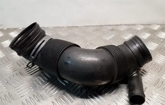 Volkswagen Touran II Air intake hose/pipe 3C0129654M