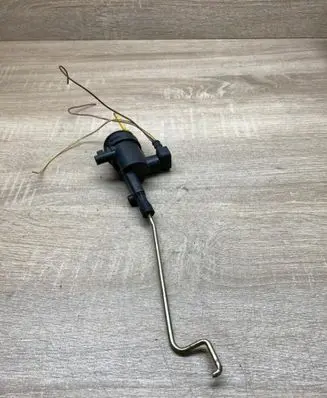 Mercedes-Benz Vito Viano W638 Fuel tank cap lock motor 