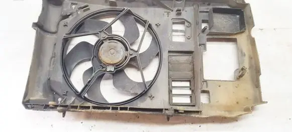 Peugeot Partner Radiator cooling fan shroud