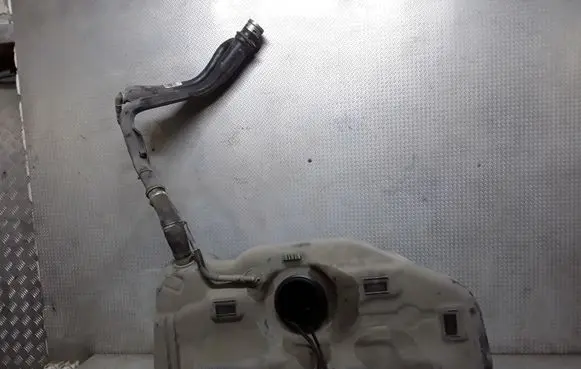 Opel Corsa D Fuel tank 